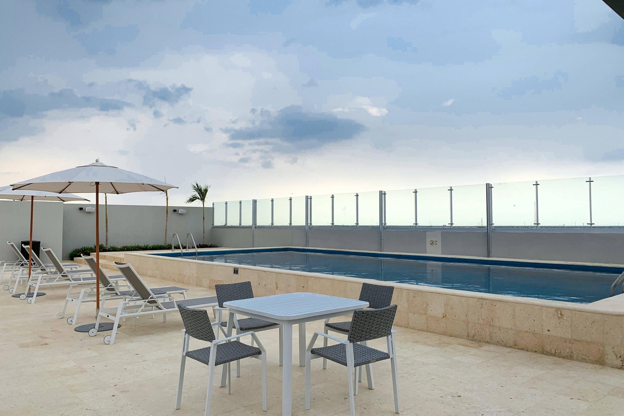 Residence Inn By Marriott Merida Bagian luar foto