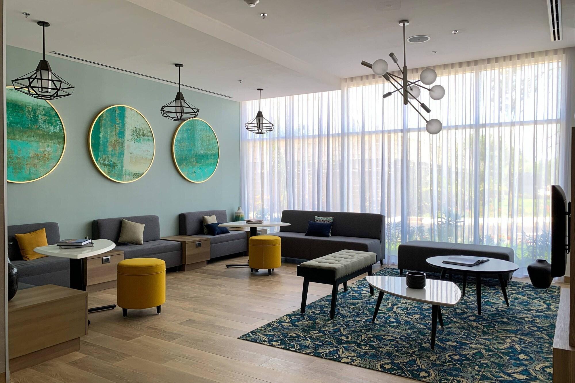 Residence Inn By Marriott Merida Bagian luar foto